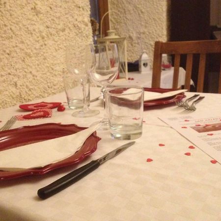 La Tana Del Ghiro Bed & Breakfast Porto Valtravaglia Exterior foto