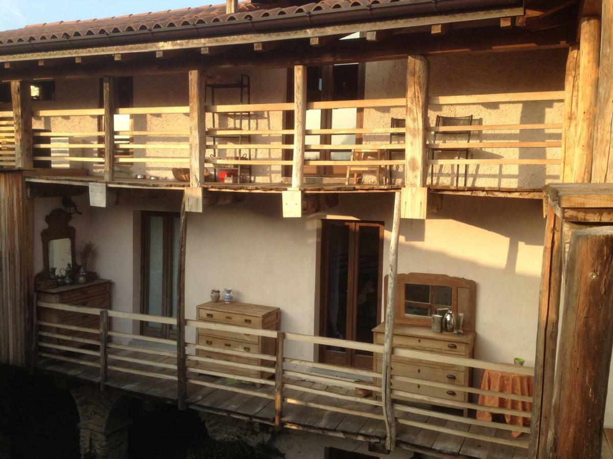 La Tana Del Ghiro Bed & Breakfast Porto Valtravaglia Exterior foto